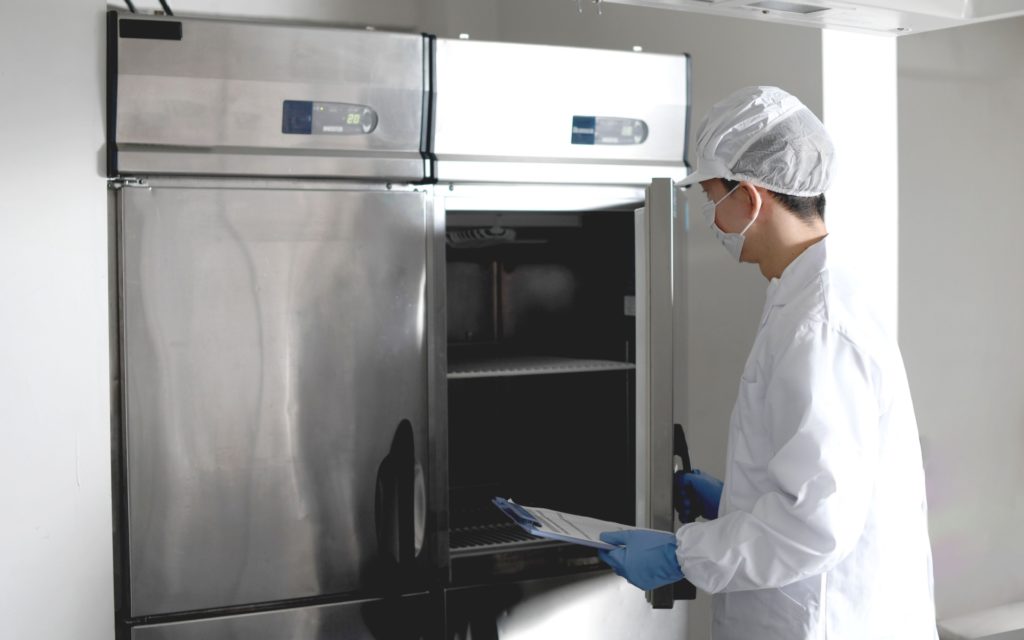 The Benefits of Choosing Local Refrigeration Companies in Wimbledon Over National Chains